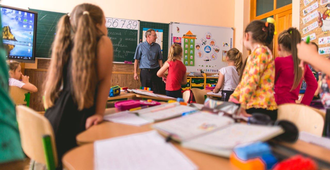 За границей сейчас находится 641 тысяча украинских школьников, - глава МОН Сергей Шкарлет
