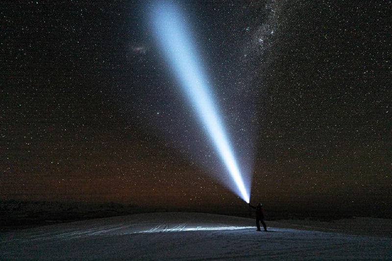 Украинские полярники показали, какое невероятное звездное небо бывает в Антарктике