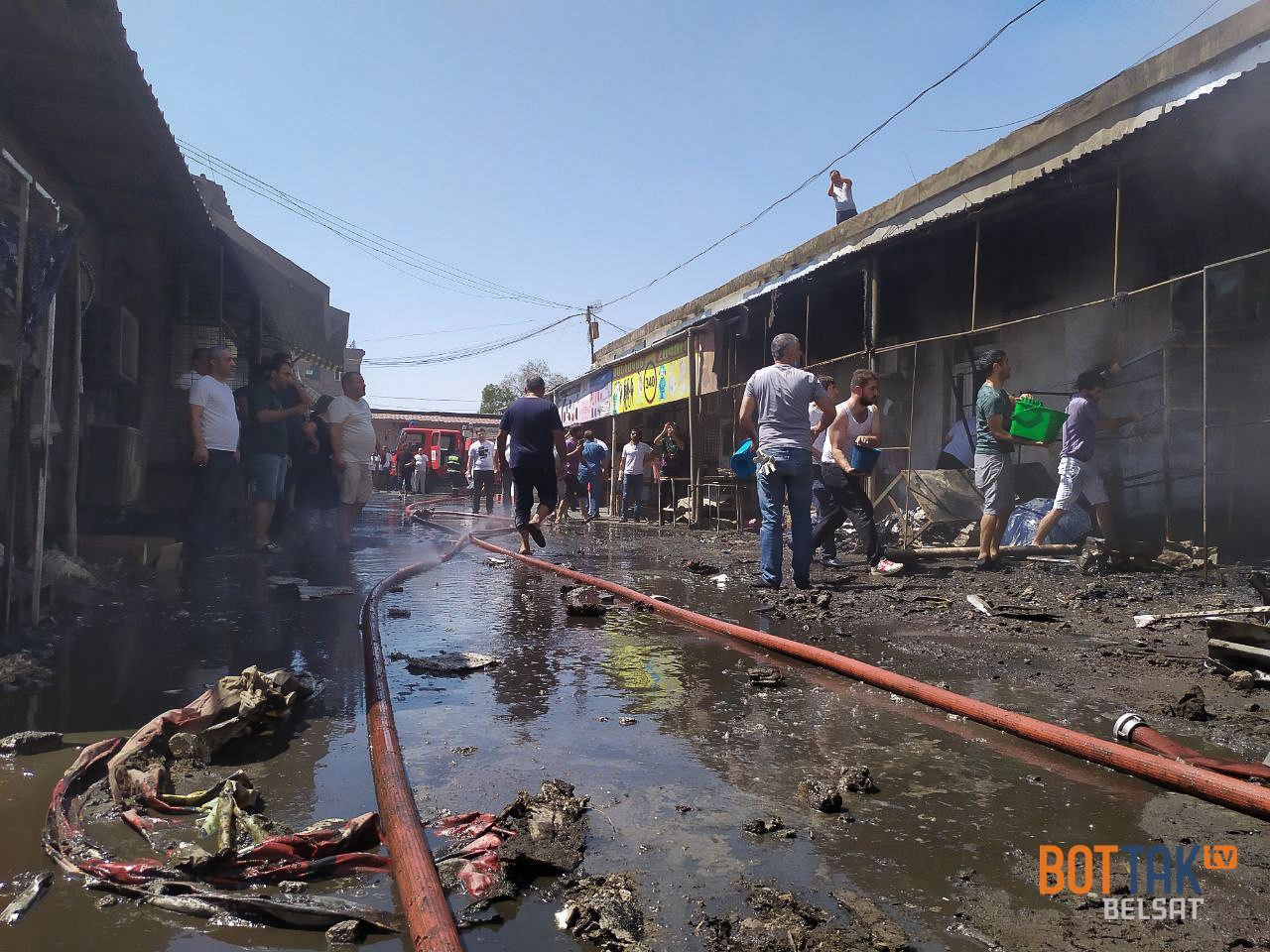 Рынок в Ереване после взрыва