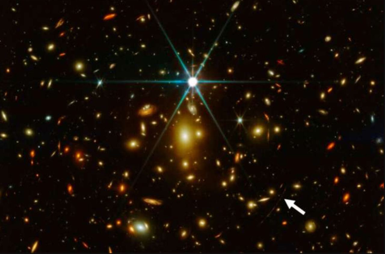 В NASA показали фото самой далекой известной звезды «‎Эарендиль»‎ в невероятных деталях