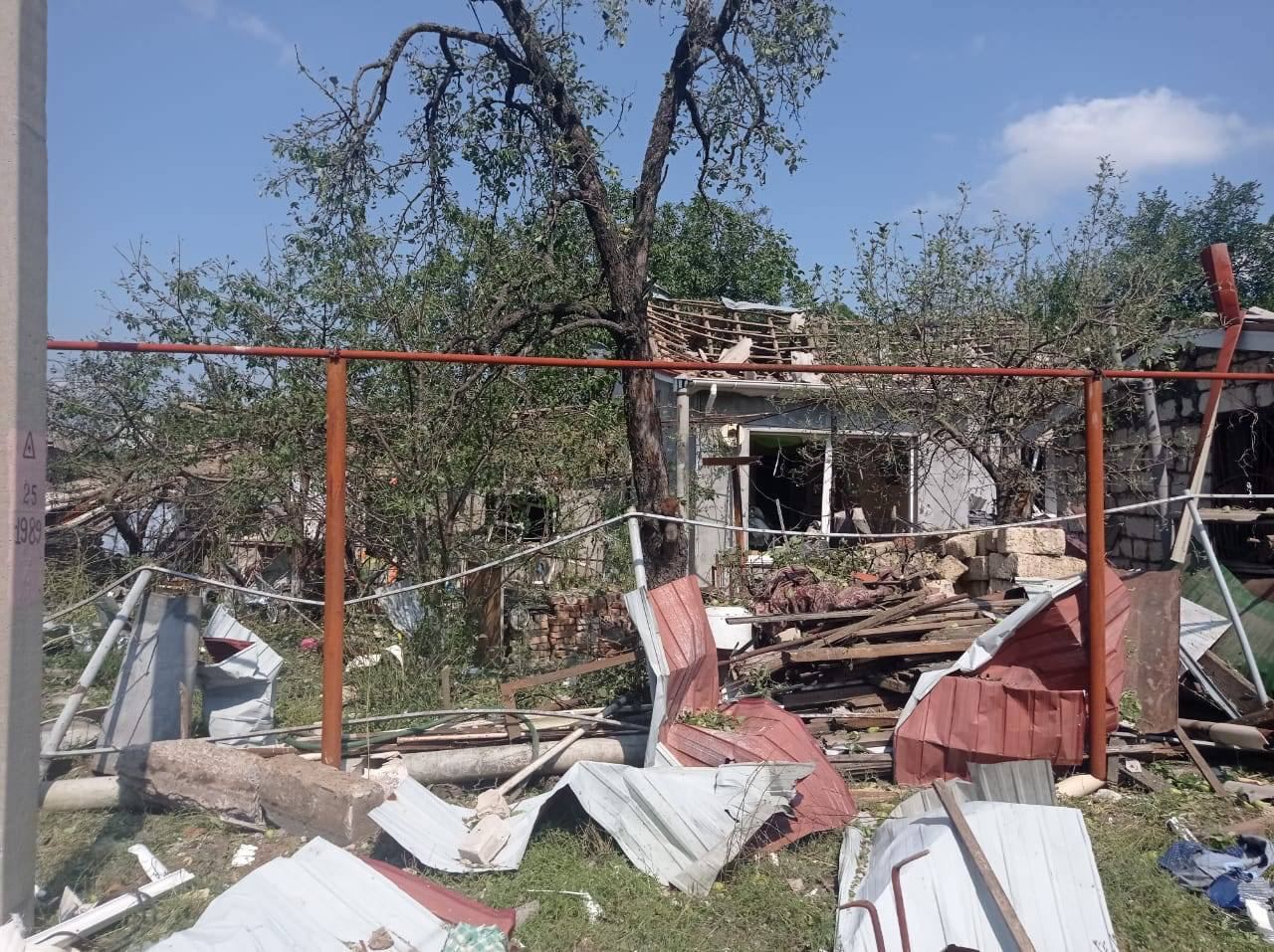 Российские оккупанты обстреляли Вознесенск