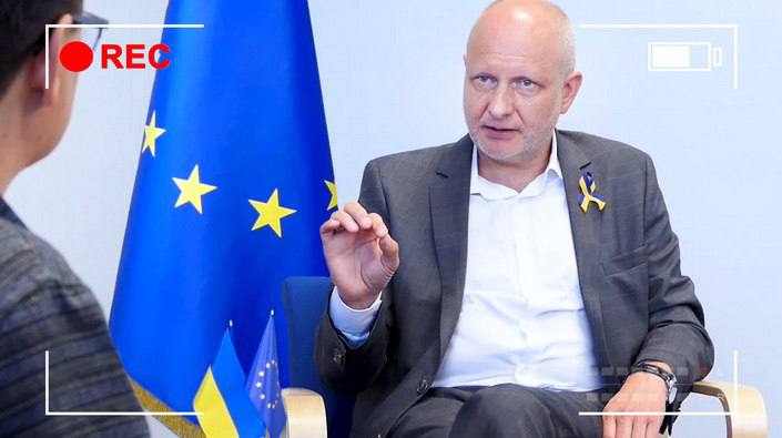 ❄️ ЄС готовий до тяжкої зими, – голова представництва Євросоюзу в Україні