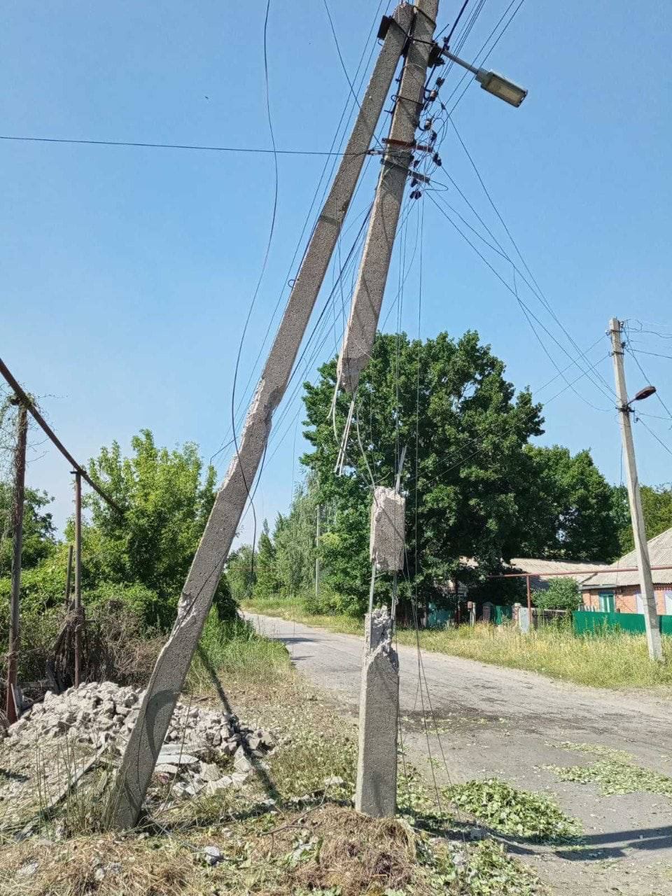 Энергетики вернули свет для 2,5 тысяч семей в зоне боевых действий в Донецкой области