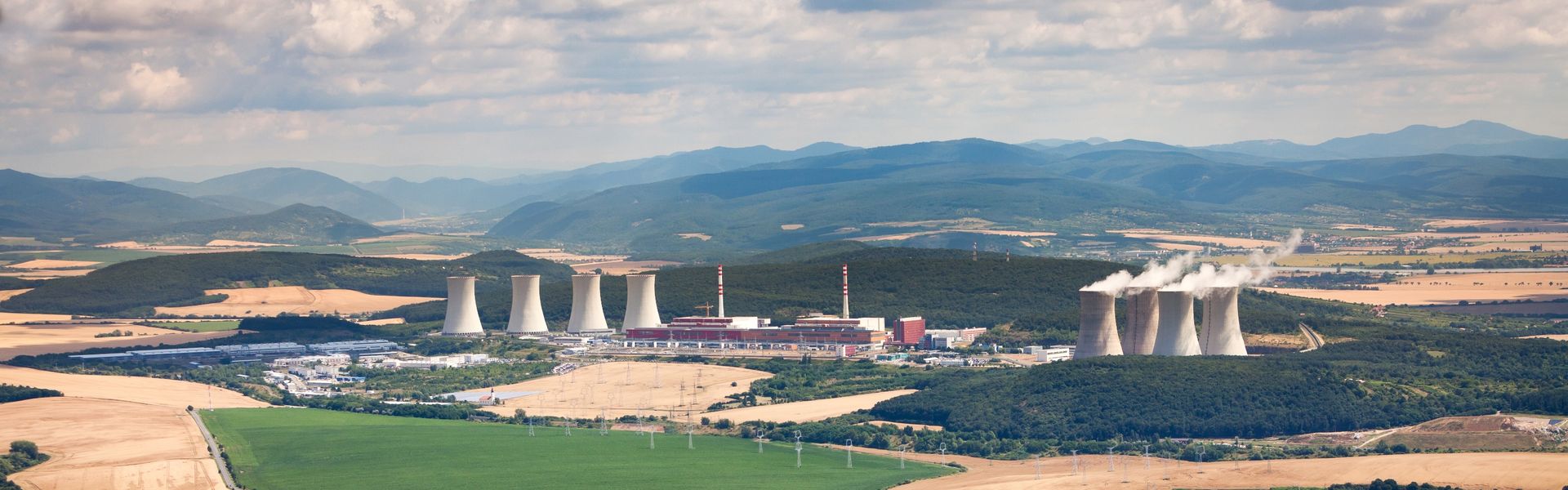 🇸🇰 У Словаччині на АЕС Моховце розпочався фізичний пуск першого добудованого реактора в Європі за останні 30 років 