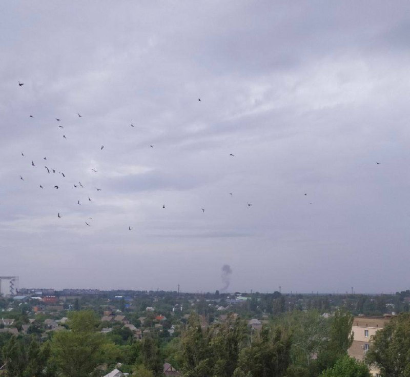 ⚡️В Мелитополе мощный взрыв в районе аэродрома, - сообщил мэр города Иван Федоров