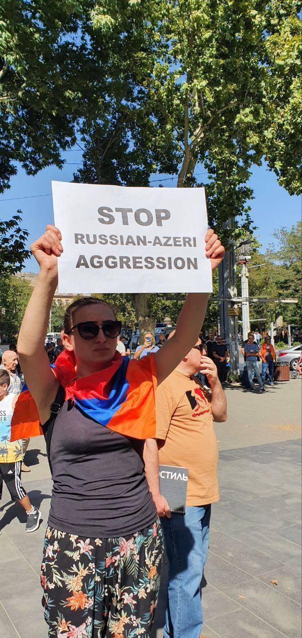 В Армении начались митинги с