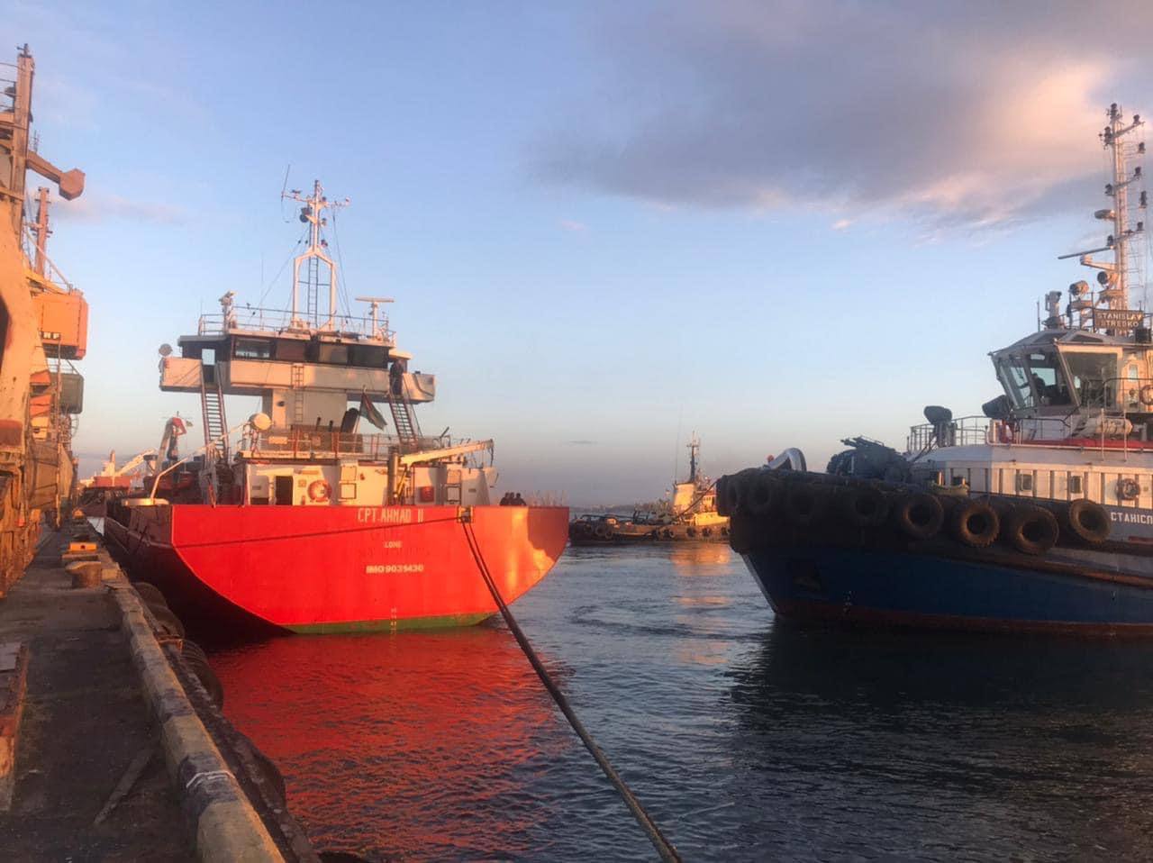 Сегодня из портов «Одесса», «Черноморск» и «Южный» вышло 10 судов из 169,3 тыс