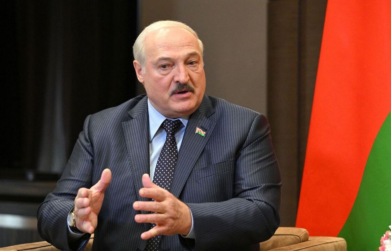 Диктатор Лукашенко заявил на встрече
