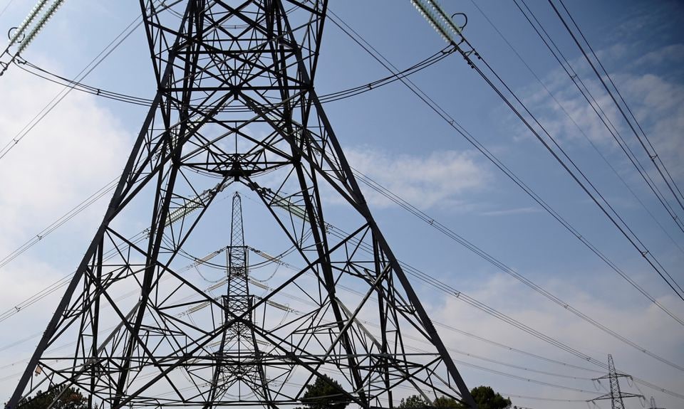 🇬🇧 Уряд Великої Британії вдвічі скоротить рахунки за електроенергію для підприємств