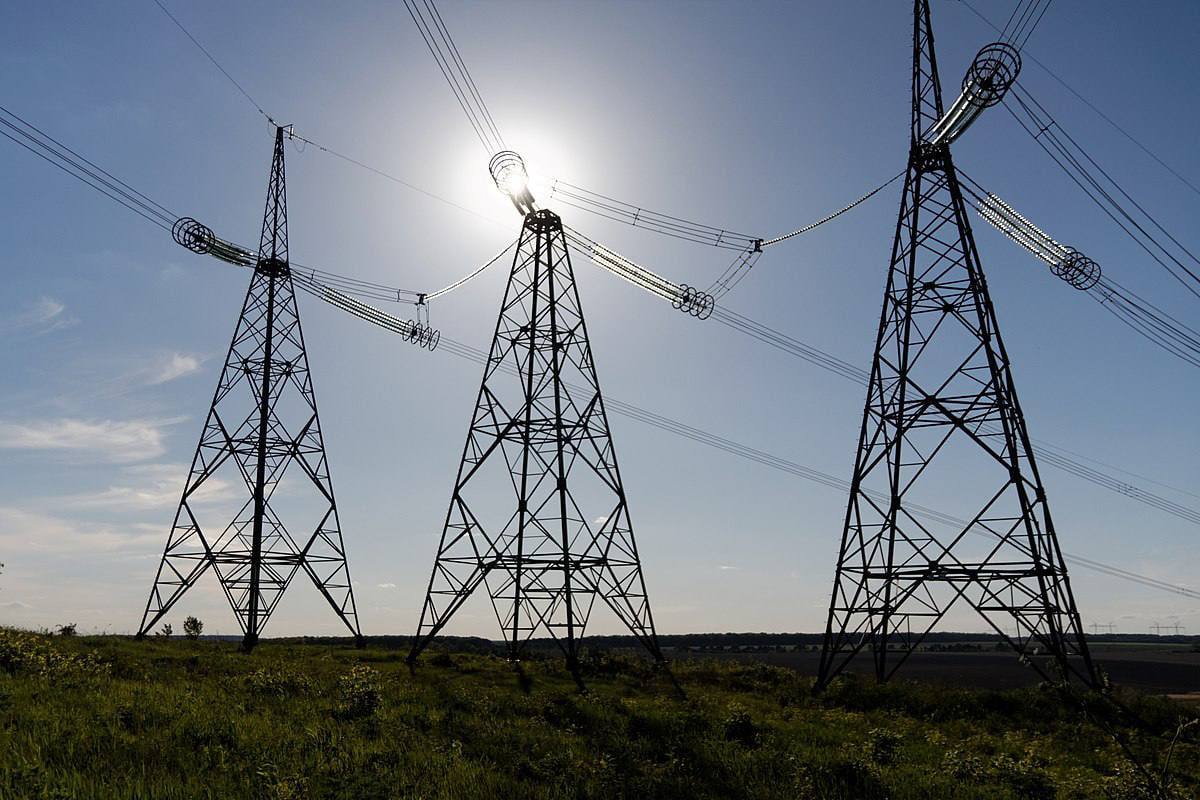 Благодаря ВСУ, энергетики вернули свет для почти 20 тысяч семей в Донецкой области