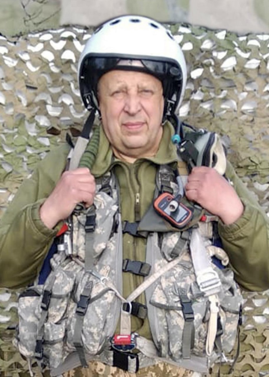 Найдено тело летчика, который руководил «призраками Киева»