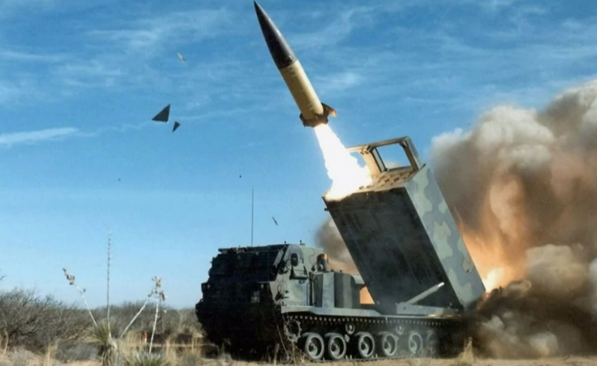 Украина просит США предоставить ракеты ATACMS класса «земля-земля» дальностью 300 км с учётом согласования со Штатами целей поражения, — CNN 