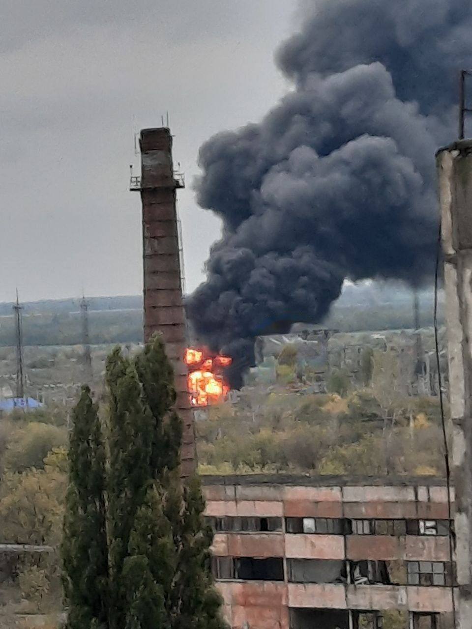 В городе Щебекино Белгородской области горит подстанция