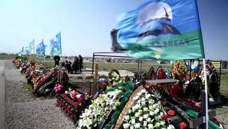 Издание «Важные истории» cо ссылкой на два источника в спецслужбах сообщило, что безвозвратные потери оккупантов в Украине составляют более 90 тысяч человек