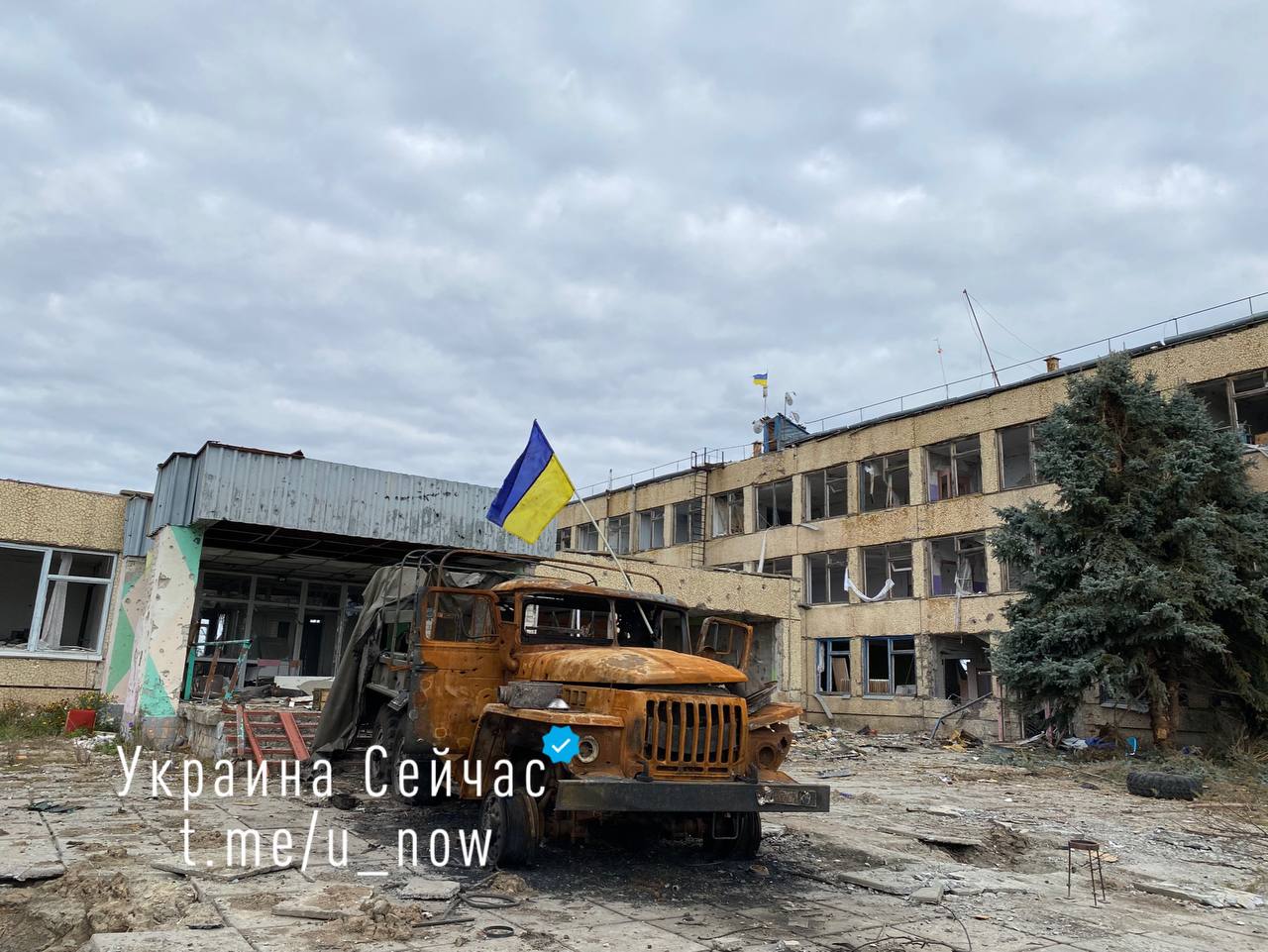 Фоторепортаж журналиста Украина Сейчас с освобожденных территорий Херсонской области 