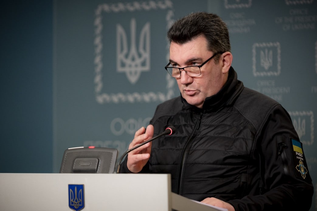 Секретарь СНБО Алексей Данилов назвал «параноидальным бредом» версию РФ о взрывах в Севастопольской бухте