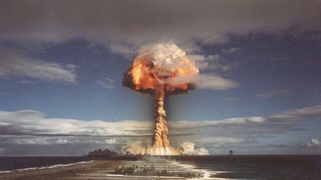 Путин напугал Макрона ядерным оружием, вспоминая удары по Хиросиме и Нагасаки, — Daily Mail