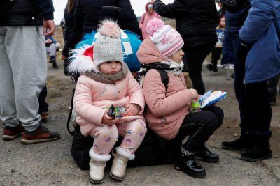 Власти Украины заявляют, что Россия похитила более шести тысяч украинских детей