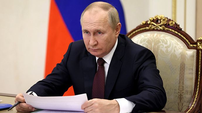 Путин предложил лишать приобретённого российского