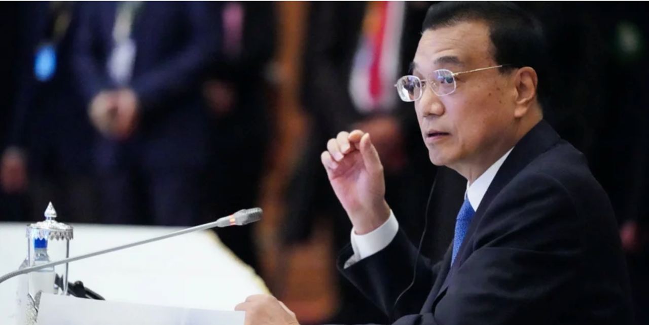 Пекин недоволен ядерной риторикой своего стратегического партнера России, - с таким заявлением выступил премьер-министр Китая Ли Кэцян во время саммита Ассоциации стран Восточной Азии в Камбодже