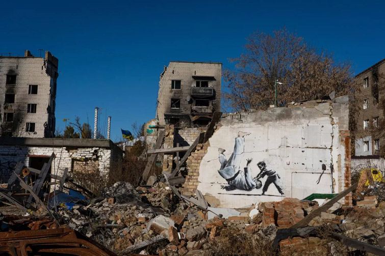 Бэнкси подтвердил, что сделал 7 граффити в Украине