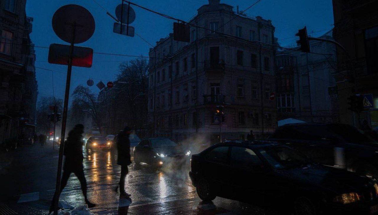 ⚡️Так выглядит вечерний Киев без