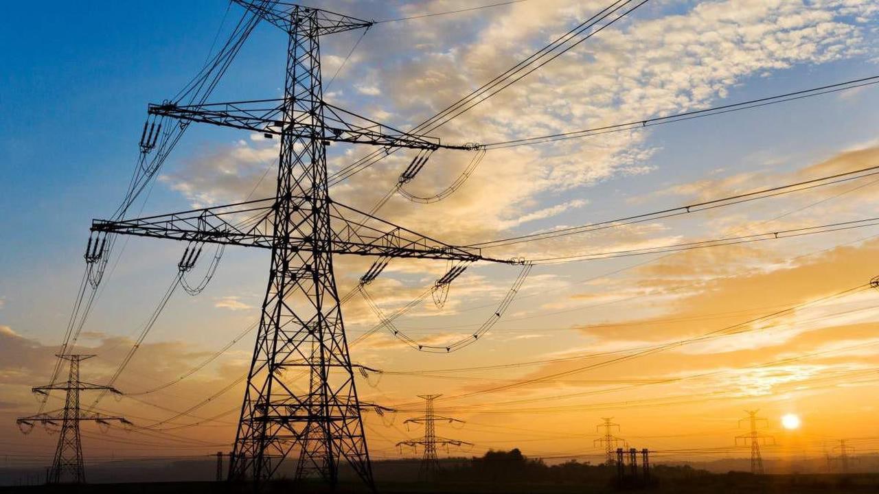 С понедельника энергосистема всей Украины сможет перейти от аварийных отключений электроэнергии к стабилизационным, — директор энергетических программ "Центра Разумкова"