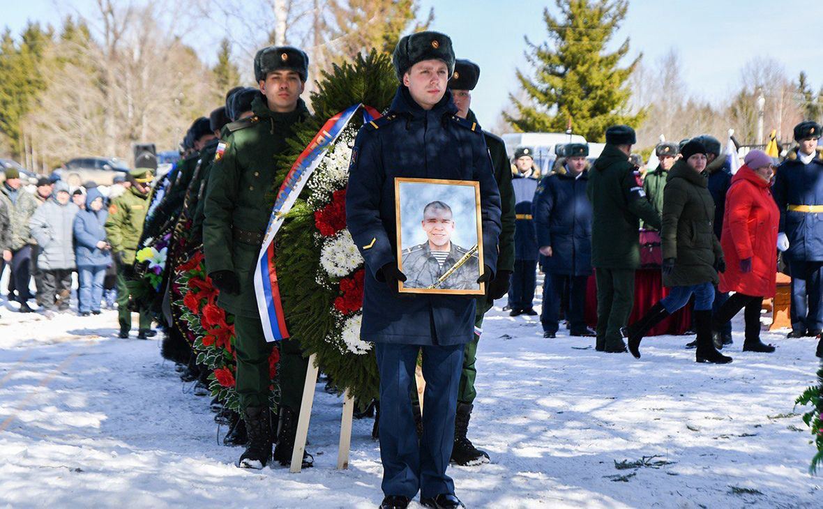 В Украине погибло 10 002 российских солдат и офицеров