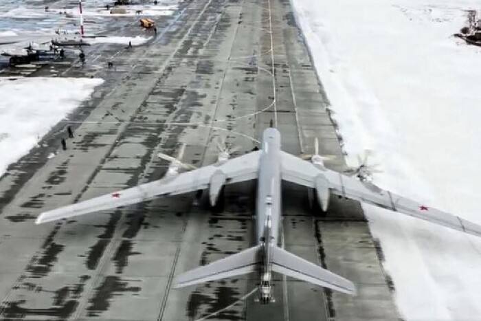 В результате удара по авиабазе в Энгельсе поражён пункт управления базой, — СМИ