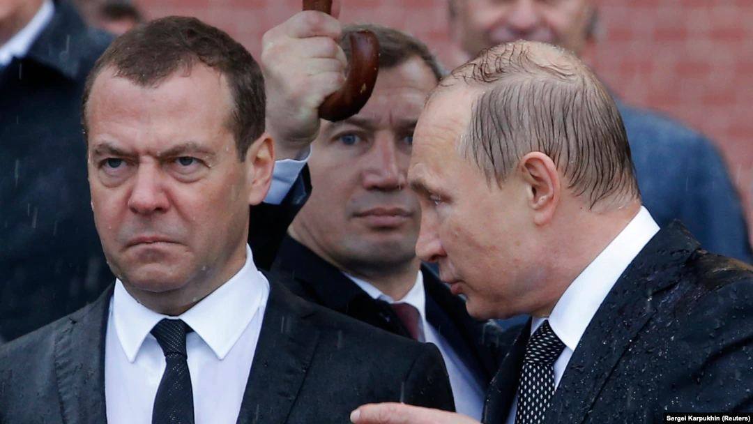 Путин учредил новую должность специально для Медведева 🤡