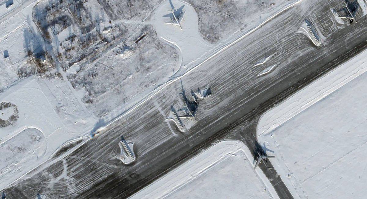 Появились спутниковые снимки аэродрома в Энгельсе