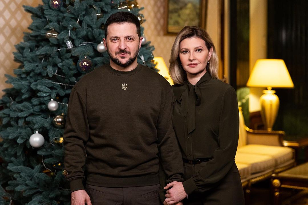 Владимир Зеленский и его жена Елена Зеленская поздравили украинцев с Новым годом: