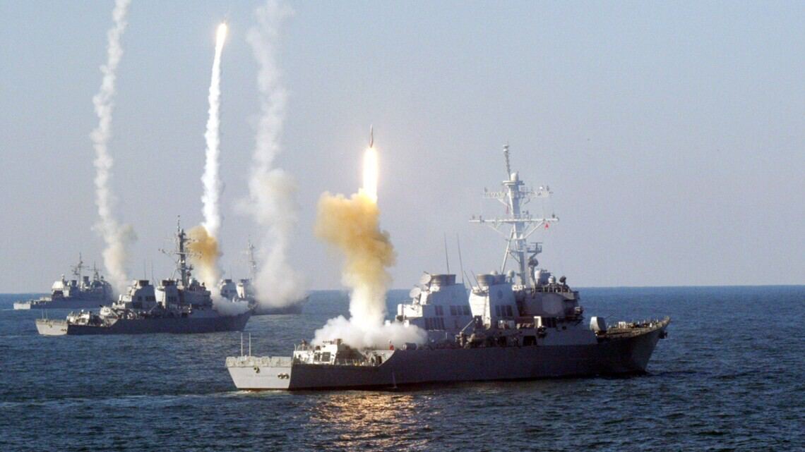 В Черном и Азовском морях отсутствуют ракетоносители РФ, на дежурстве только 4 вражеских корабля