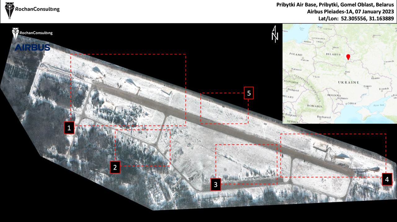 Свежие спутниковые снимки военного аэродрома