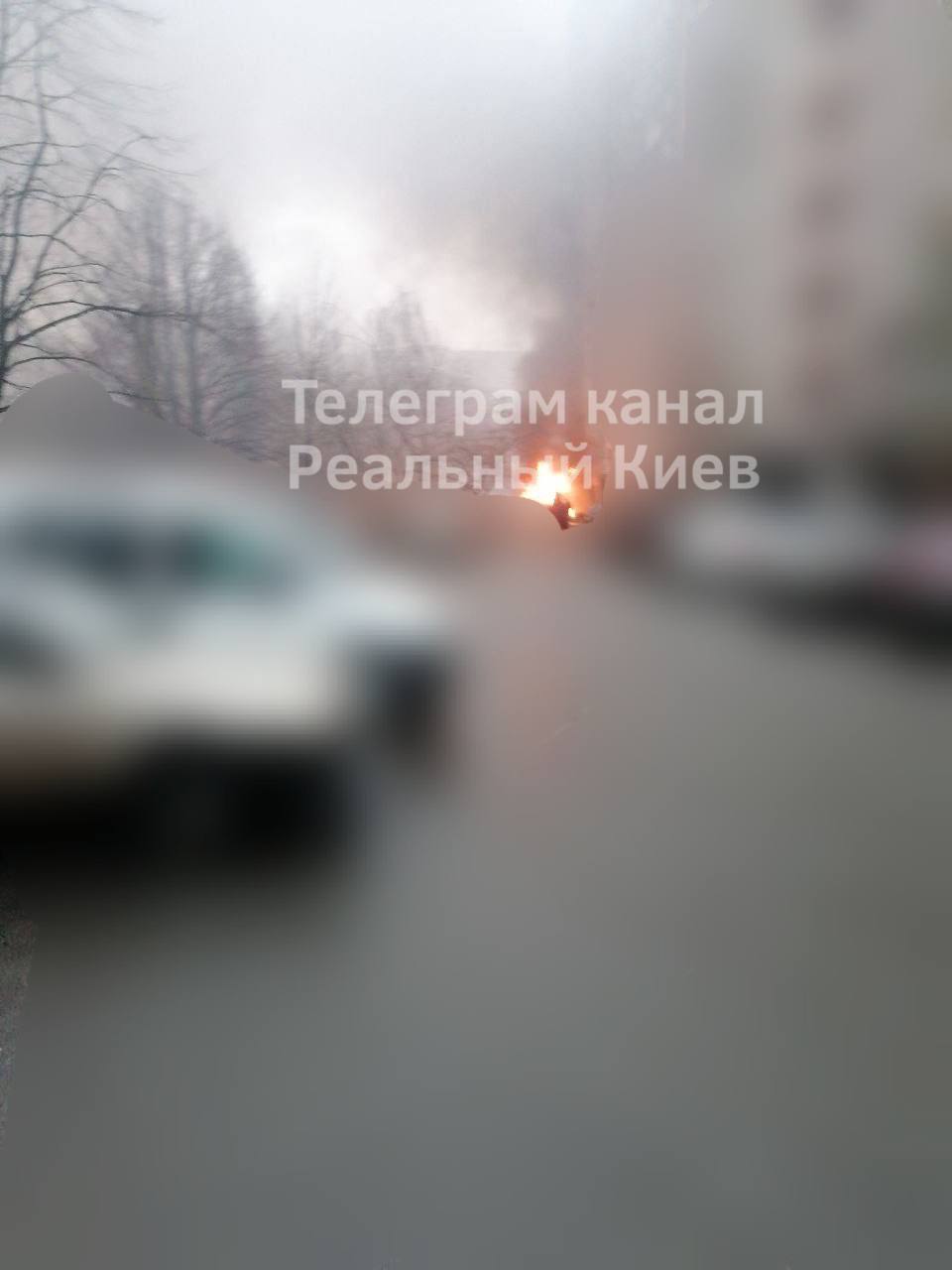 В Броварах Киевской области местные паблики сообщают о падении то ли вертолета, то ли беспилотника