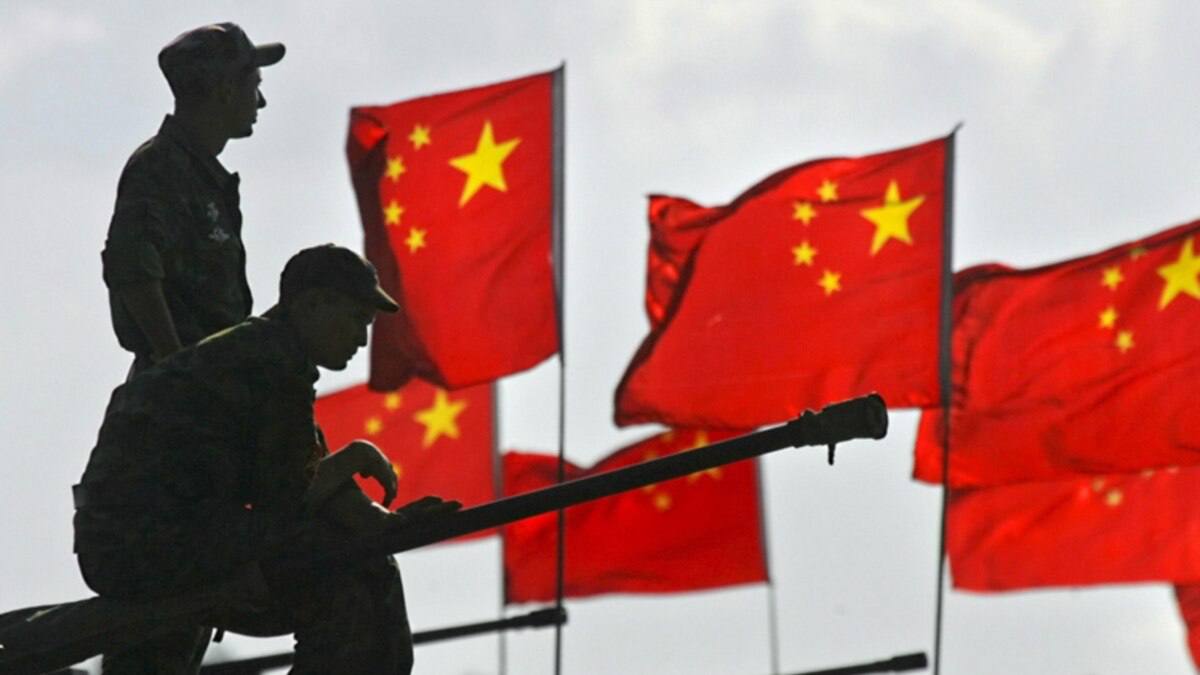 Китайские компании продавали России "нелетальное военное оборудование", — администрация президента США Джо Байдена 