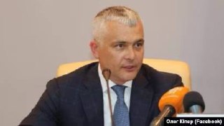 СМИ: Близкий к Ермаку прокурор Киева Олег Кипер дважды бывал в заграничных отпусках, а у его жены есть паспорт РФ