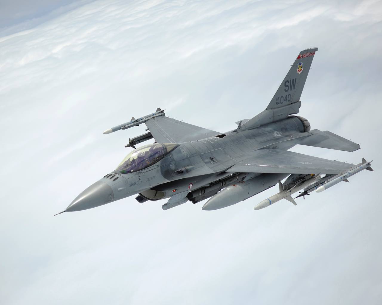 ⚡️Польша готова обучать украинских пилотов на истребителях F-16, — премьер-министр Матеуш Моравецкий