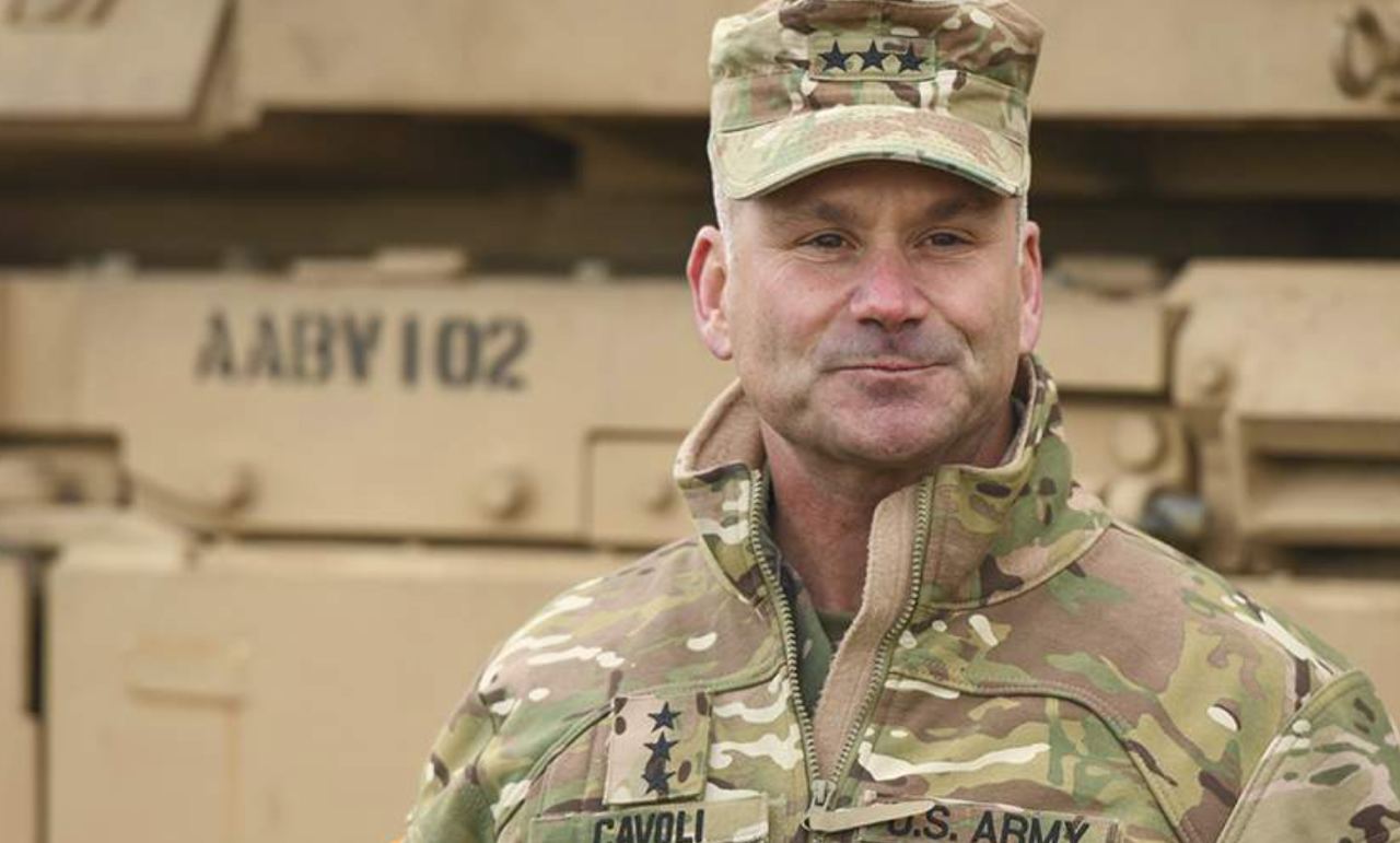 Главнокомандующий ВС НАТО в Европе Кристофер Каволи оценил потери оккупантов более чем в 200 тыс