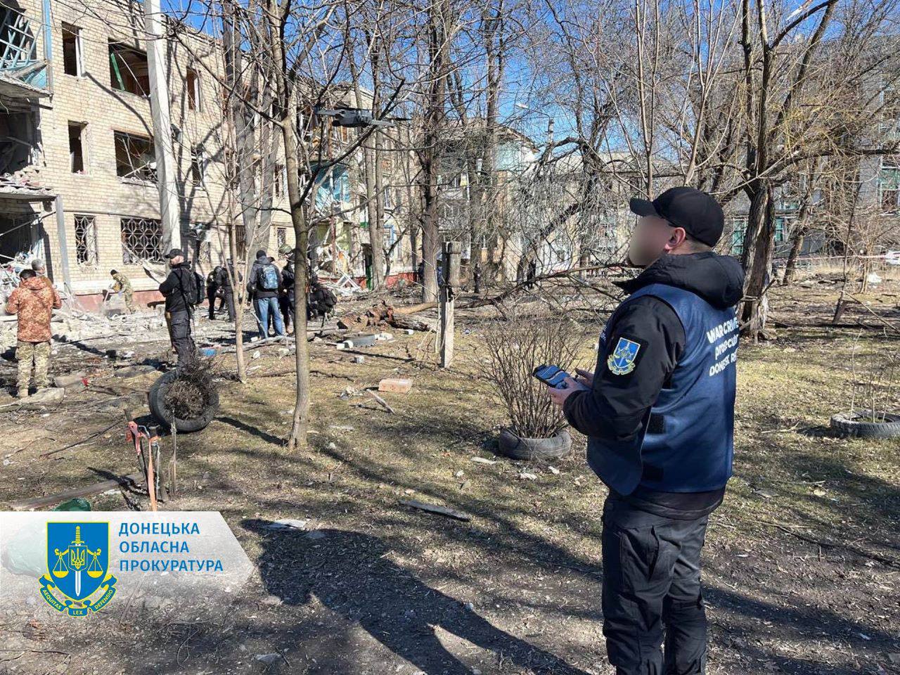 Один погибший и трое раненых из-за обстрела оккупантами многоквартирного дома в Краматорске - начато расследование очередного военного преступления россиян 