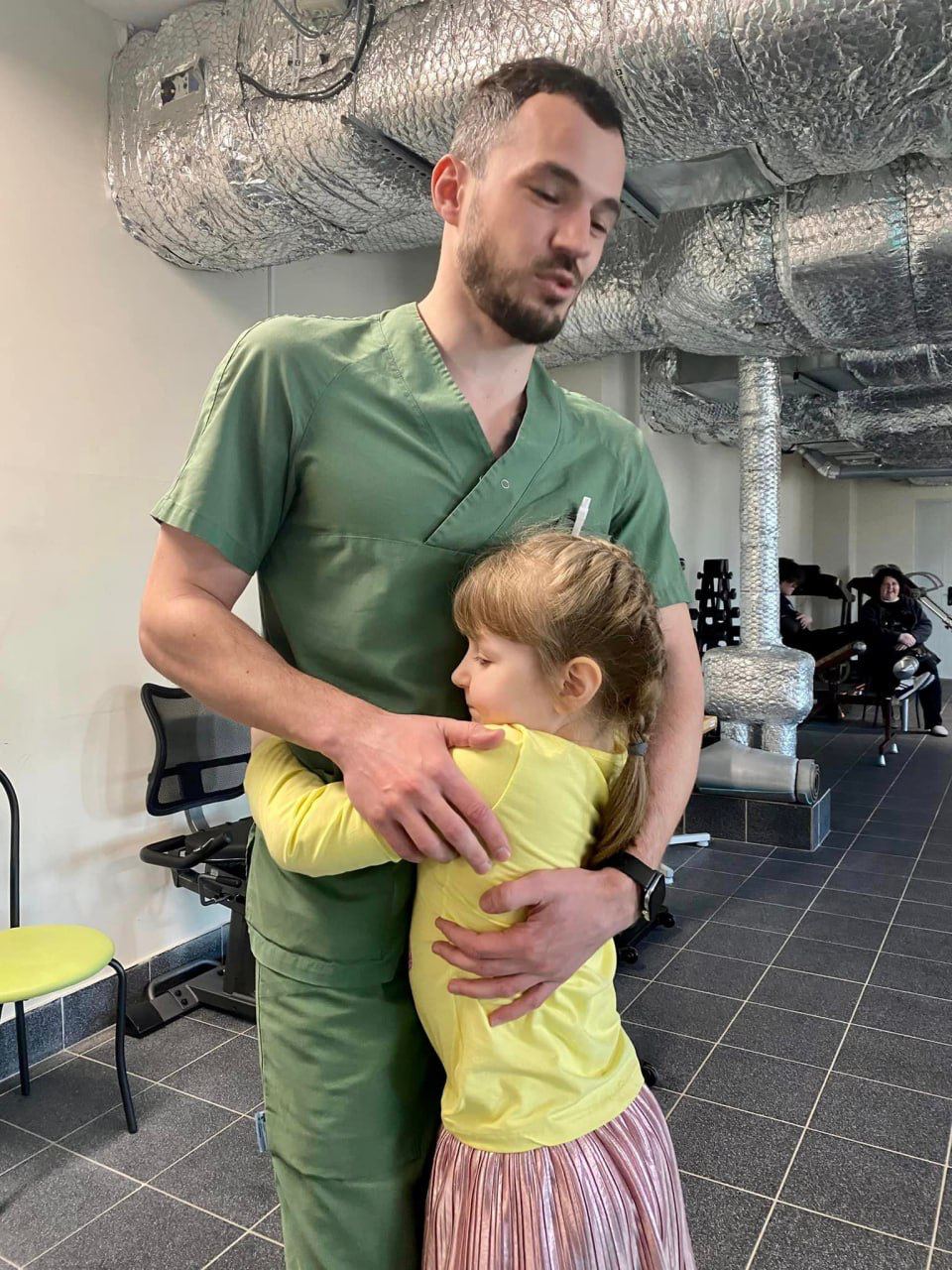 В Украине протезировали первого ребенка