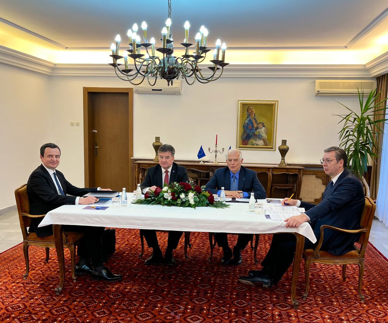 Сербия и Косово достигли договорённостей