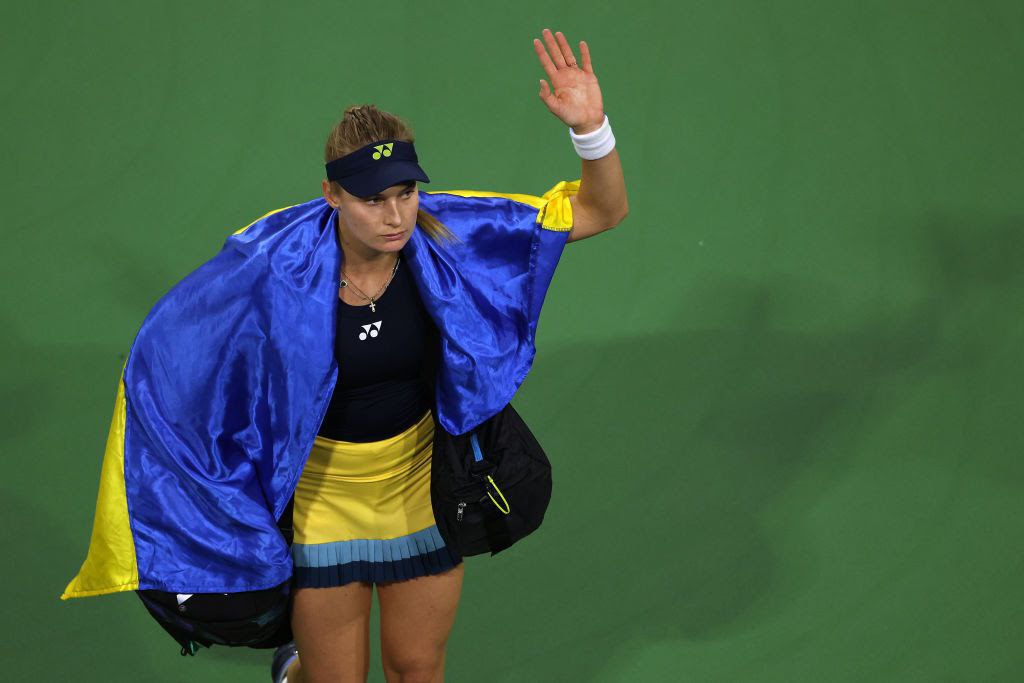 Федерация тенниса Украины выступила за участие украинских спортсменов на международных соревнованиях, где российские и белорусские теннисисты будут выступать под нейтральным флагом 