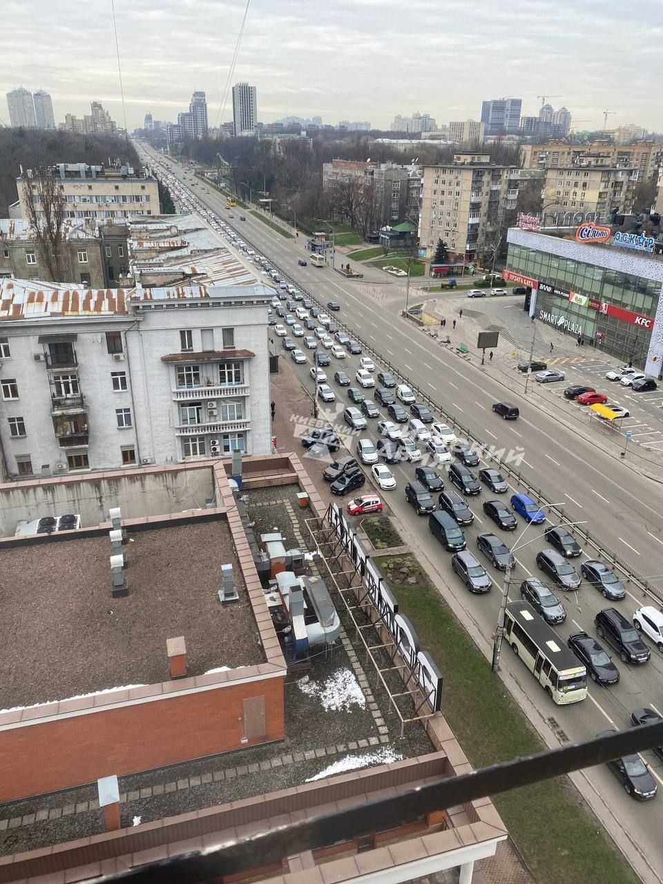 В Киеве огромная пробка на проспекте Победы