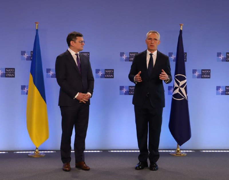 Движение Украины в НАТО станет ключевым вопросом на июльском саммите Альянса в Вильнюсе, заявил министр иностранных дел Украины