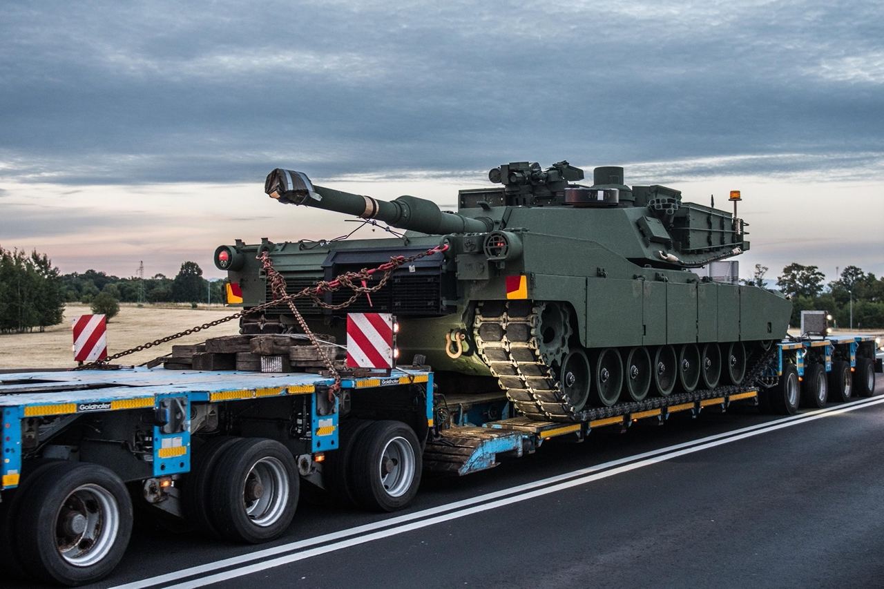 Польша может стать центром обслуживания Abrams для других стран Европы и хочет открыть у себя производство снарядов с обедненным ураном для этих танков