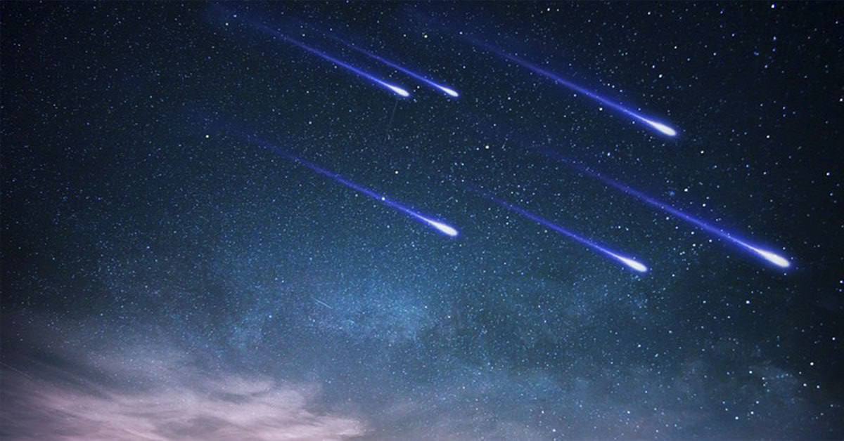 Вспышка была вызвана падением метеорита из потока Лирид, — космическое агентство Украины