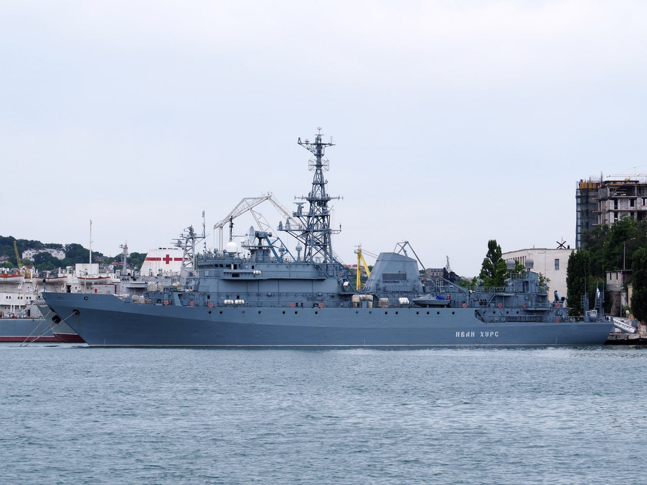 Утром в акватории Черного моря был атакован российский разведывательный корабль «Иван Хурс», – росСМИ