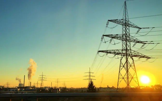 россия создала чрезвычайную ситуацию в энергосистеме Украины, заявили в Центре Разумкова