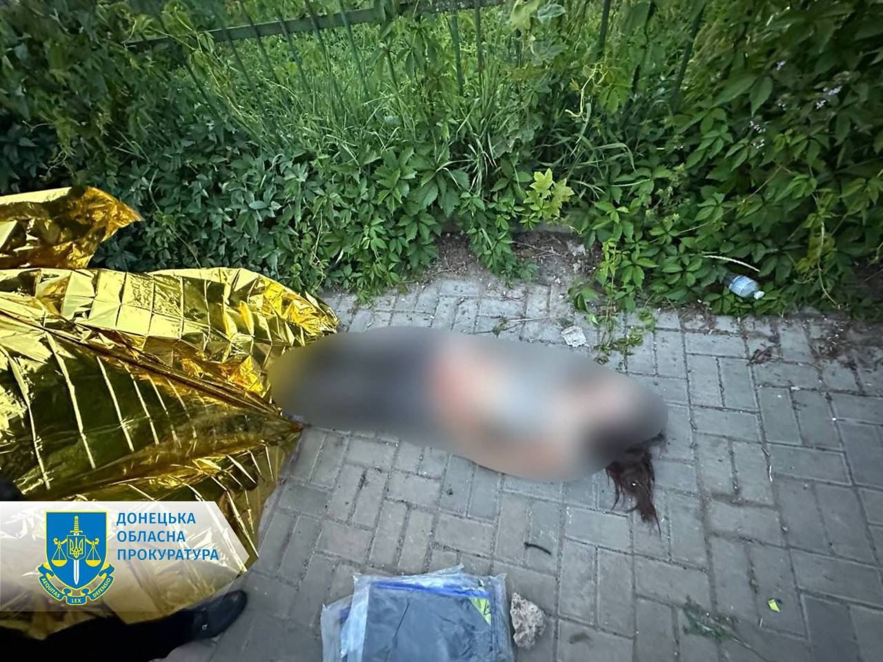 Погибли четыре человека, включая 17-летнюю девушку: подробности удара РФ по Краматорску